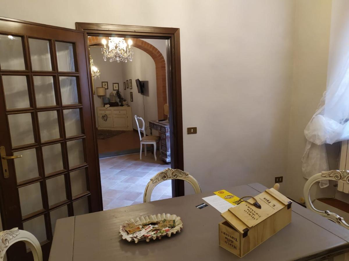 Borgo Antico Villa Lari Exterior photo