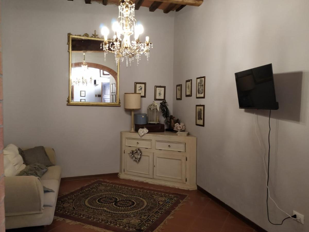 Borgo Antico Villa Lari Exterior photo
